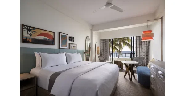MOANA SURFRIDER COMPLETES LANDMARK RESORT RENEWAL, RESTORES HISTORIC SURFRIDER WING NAME