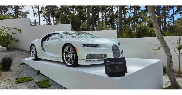 Bugatti Showcases Steve Dimopoulos' One-of-One Chiron at Pebble Beach Automotive Week