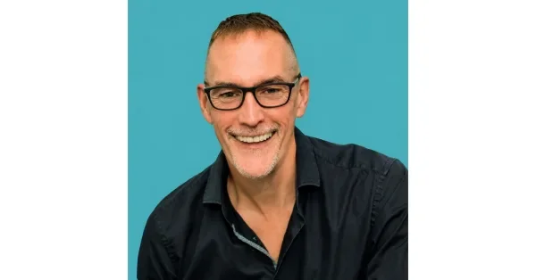 OLX Group nomme Andrew Garrihy au poste de Chief Marketing