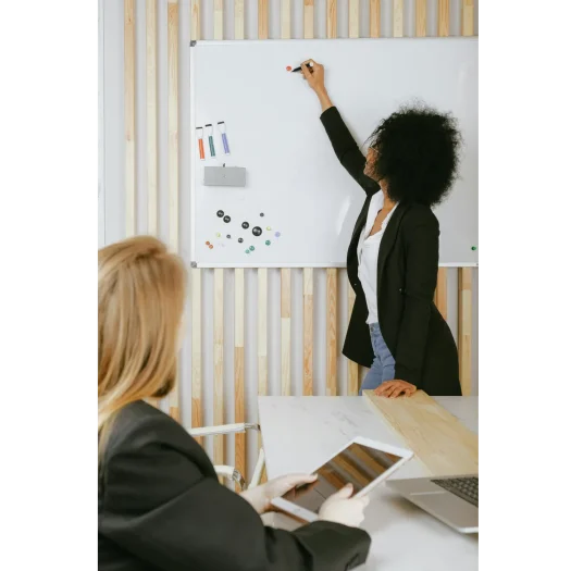 Business Wire Review: Pros, Cons, and User Experience in 2025